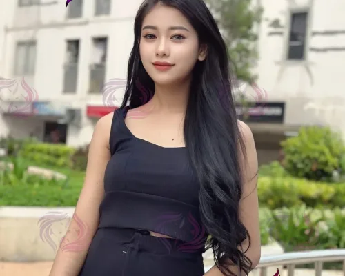 Chloe, 26, Indonesian