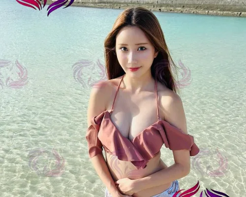 Yuyu, 20, Chinese