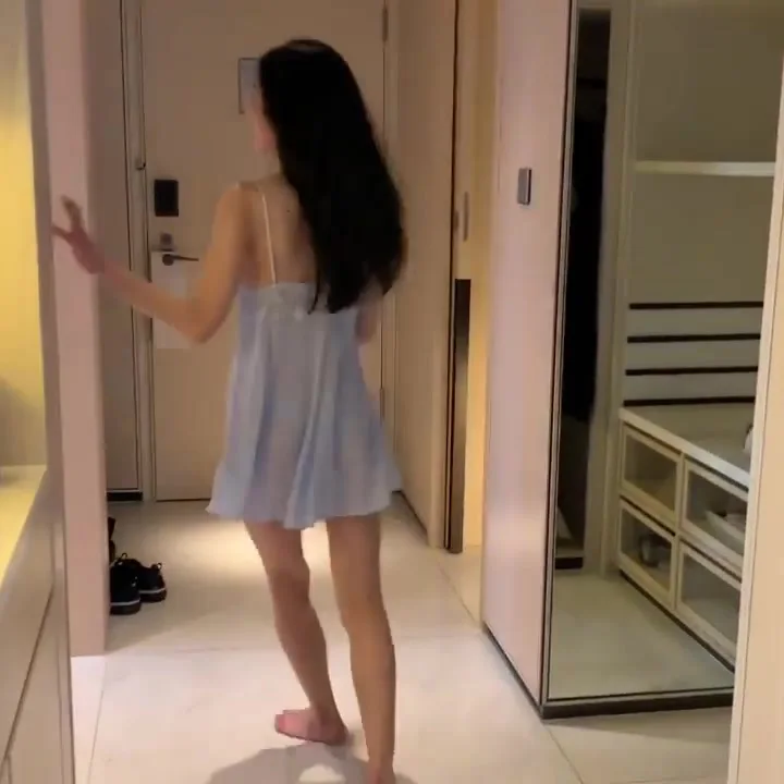 Kelly, video 1 of 1