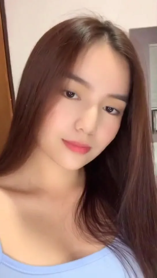 Winnie, video 1 of 3