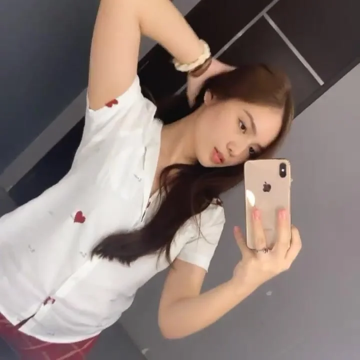 Winnie, video 3 of 3