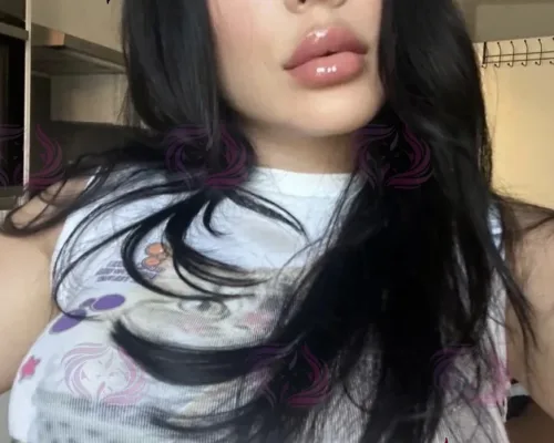 Sienna, 22, Polish