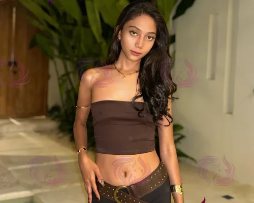 Sandy, 20, Indonesian