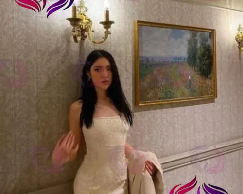 Skye, 24, Qatari