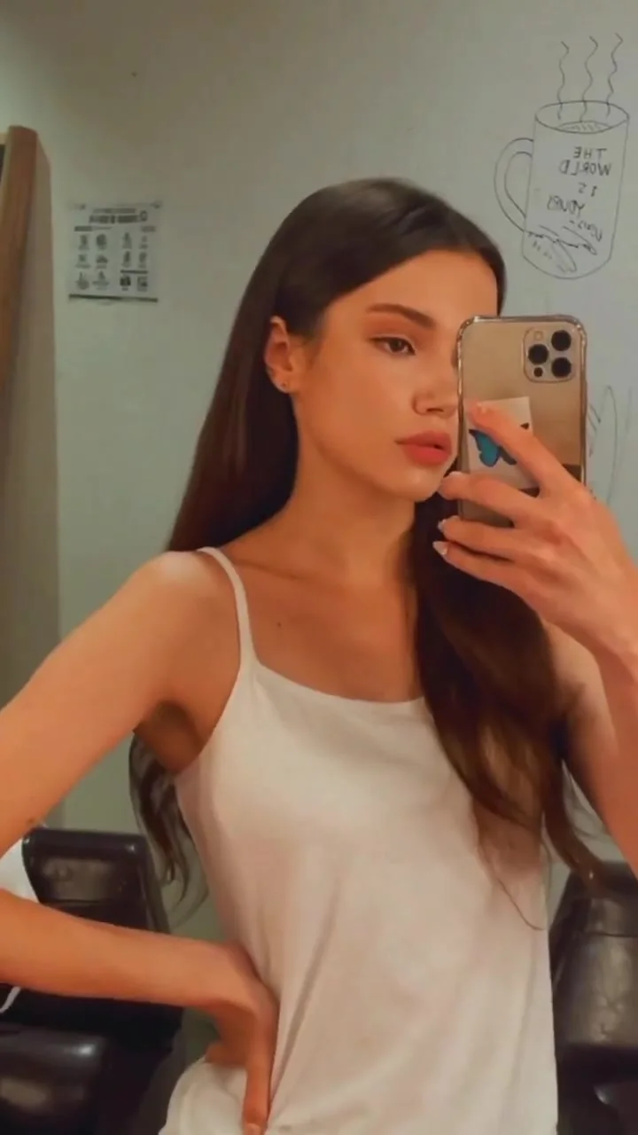 Rose, video 1 of 1