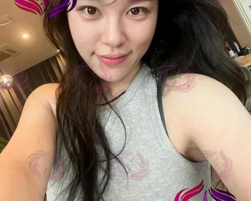 Misa, 25, Malaysian