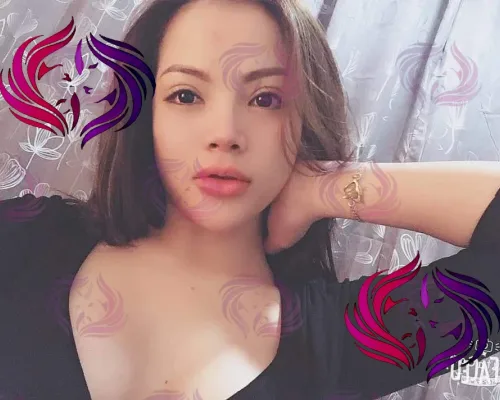 Emma, 26, Emirati