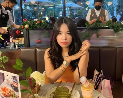 JAY, 28, Indonesian