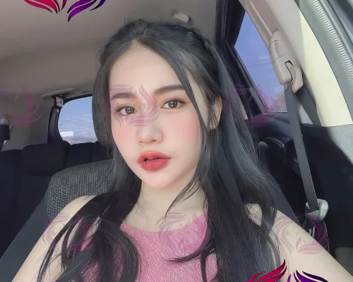 Kenya, 27, Thai