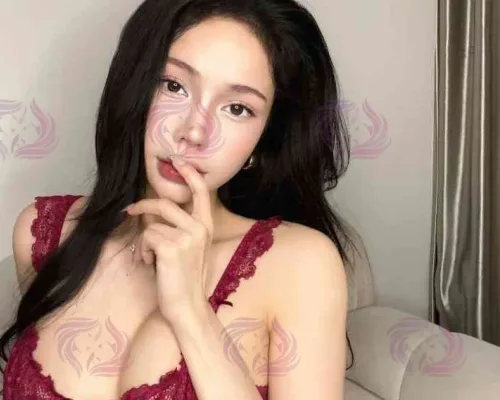 Daisy, 25, Korean