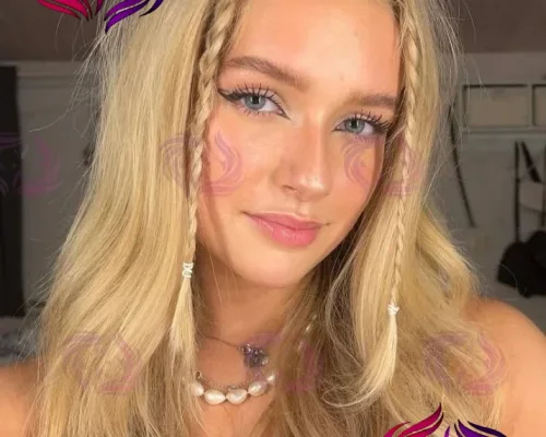 Michelle, 22, French